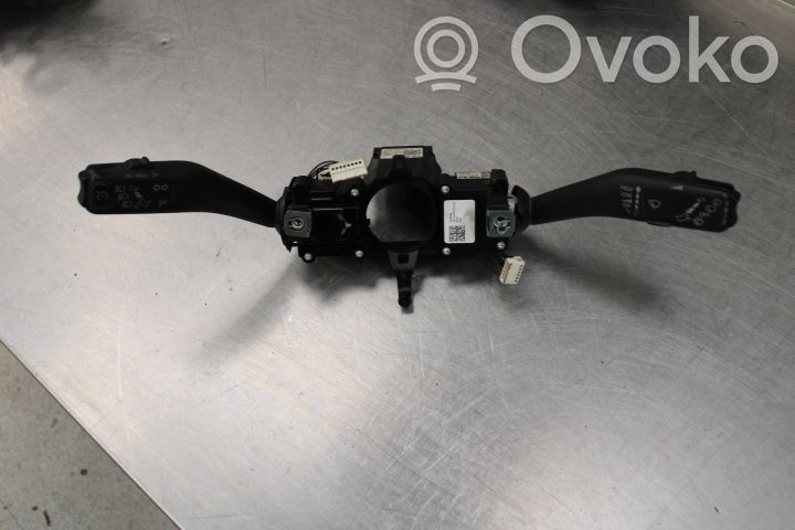 Volkswagen Caddy Commodo, commande essuie-glace/phare 