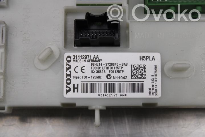 Volvo XC70 Módulo de fusible 