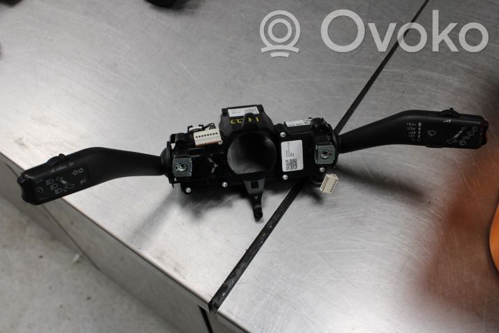 Volkswagen Caddy Commodo, commande essuie-glace/phare 