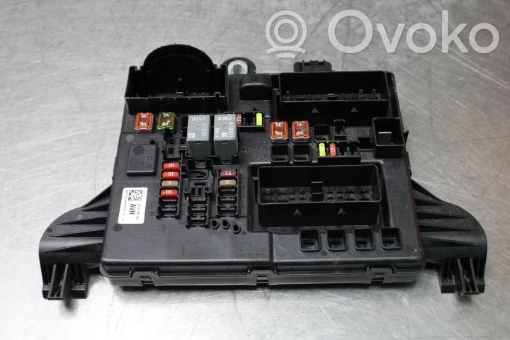 Opel Insignia A Módulo de fusible 