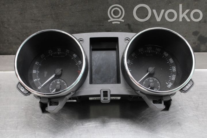 Skoda Yeti (5L) Compteur de vitesse tableau de bord