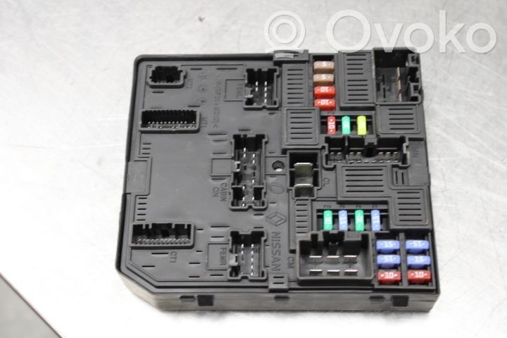 Módulo de fusible   5AKA12F01,284B66727R