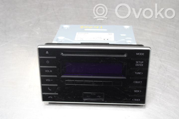 Toyota Hilux (AN120, AN130) Unitate principală radio/CD/DVD/GPS 