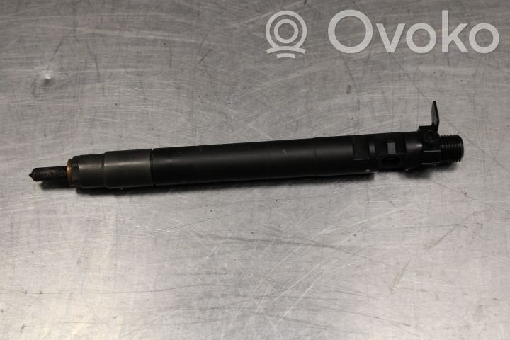 Inyector de combustible   9686191080