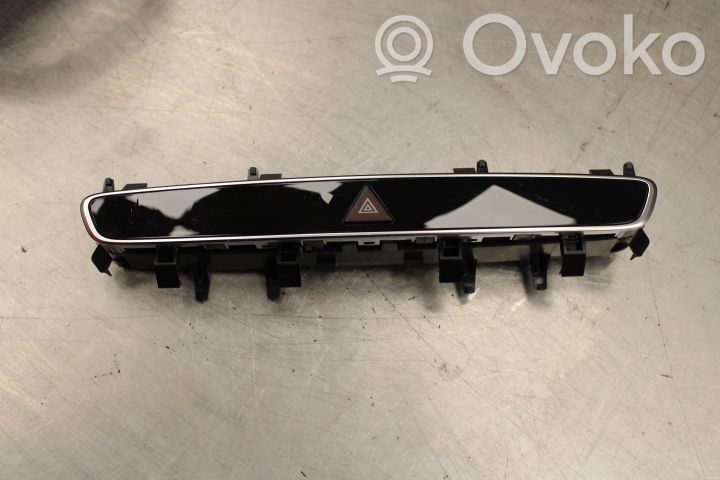 Botón interruptor de luz de peligro   A2139054003