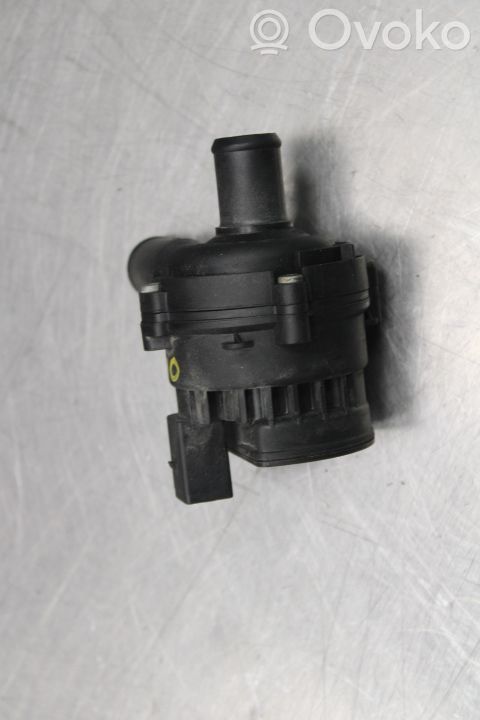 Mercedes-Benz Vito Viano W447 Pompe à eau de liquide de refroidissement