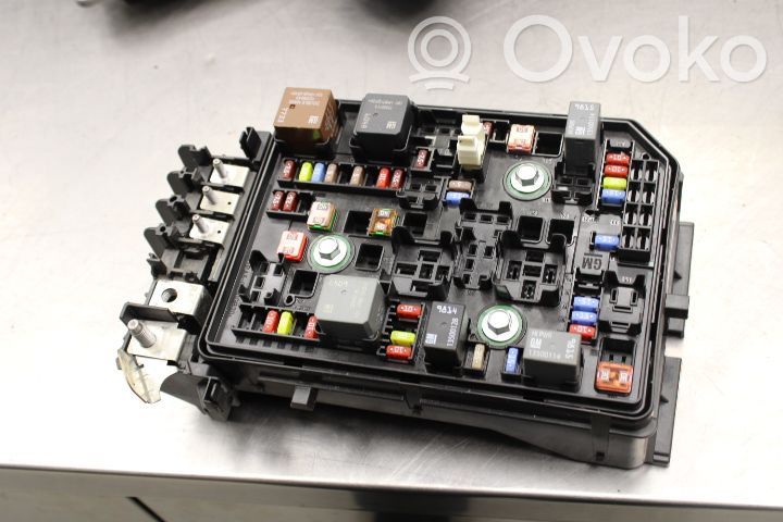 Fuse module   39019184