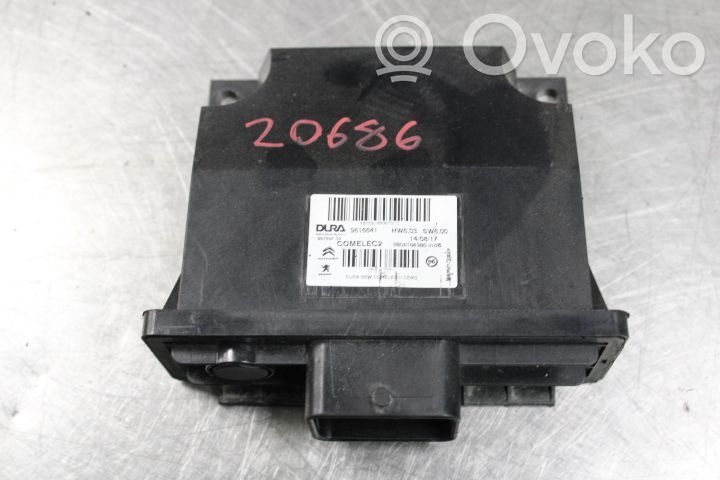Peugeot 5008 II Gearbox control unit/module 