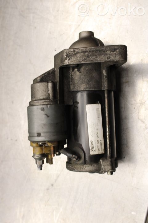 Motor de arranque   233002889RB
