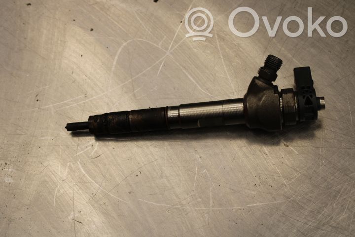 Inyector de combustible   04L130277AC