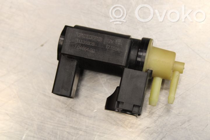 Válvula de vacío   31339808