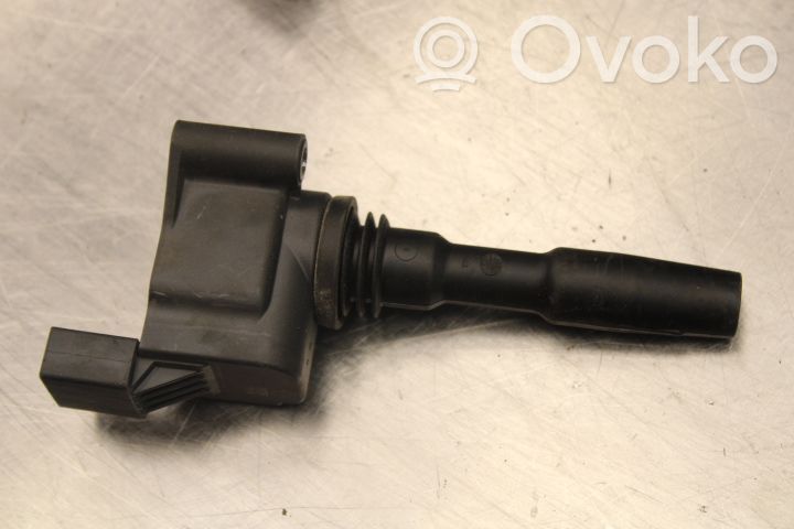 Bobina de encendido de alto voltaje   05E905110