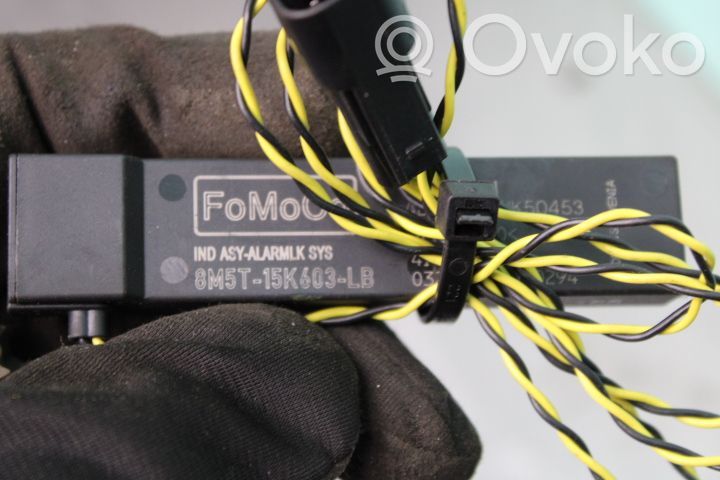 Amplificateur d'antenne   8M5T15K603LB