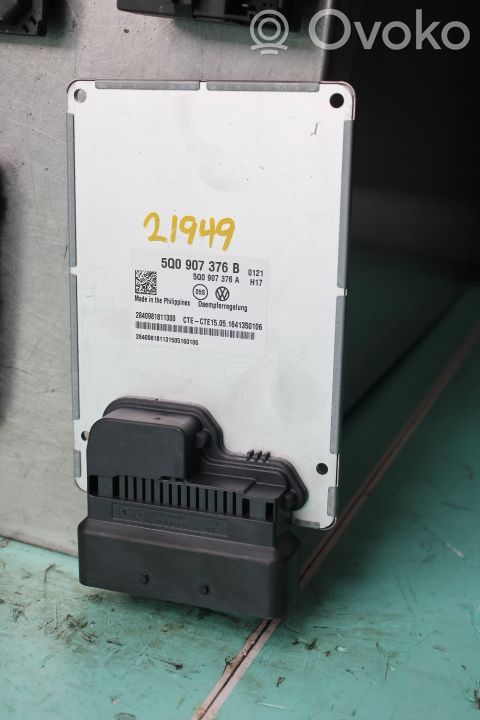 Module de commande suspension   5Q0907376B