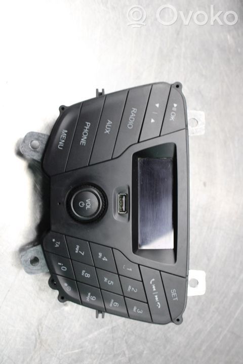 Radio / CD-Player / DVD-Player / Navigation   DT1T18B815HB