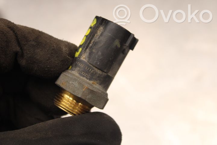 Sensor