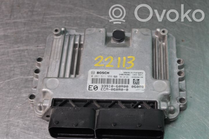 Suzuki Vitara (LY) Unité de commande / module d'injection 
