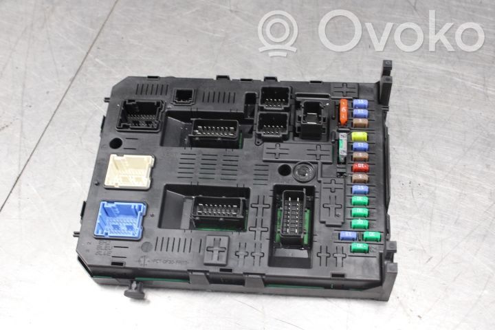 Peugeot Partner Fuse module 