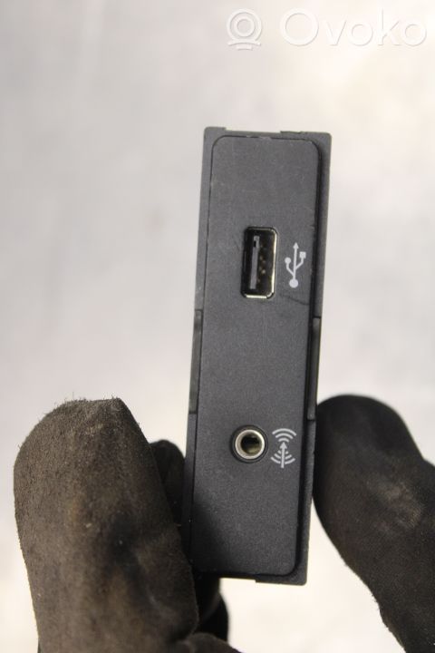 Autres pièces intérieures   5Q0035726M