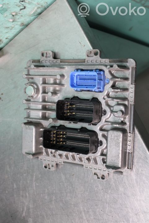 Opel Corsa E Injection control unit/module 