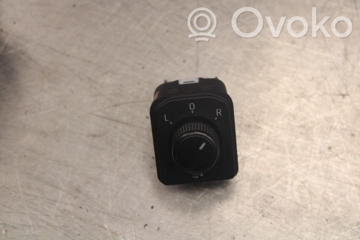 Seat Arona Interruttore specchietto retrovisore 