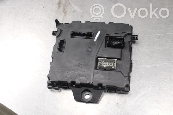 Opel Movano B Fuse module 