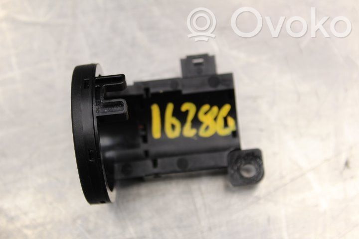 Nissan X-Trail T31 Steering wheel lock 