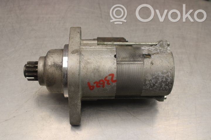 Motor de arranque   0AM911023L