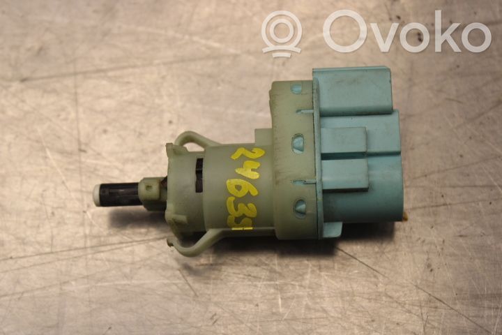 Interruptor sensor del pedal de freno   5454801,GL3T9G854BA
