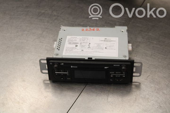 Nissan NV300 Unidad delantera de radio/CD/DVD/GPS