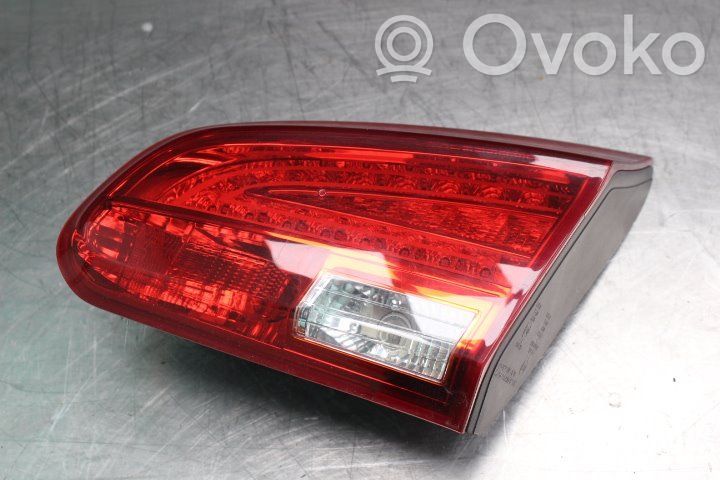 KIA Ceed Tailgate rear/tail lights 