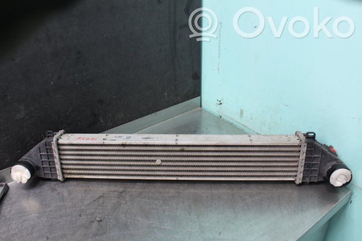 Volvo V50 Interkūlerio radiatorius 