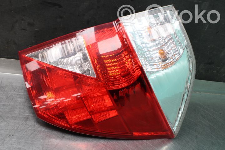 Lampa tylna