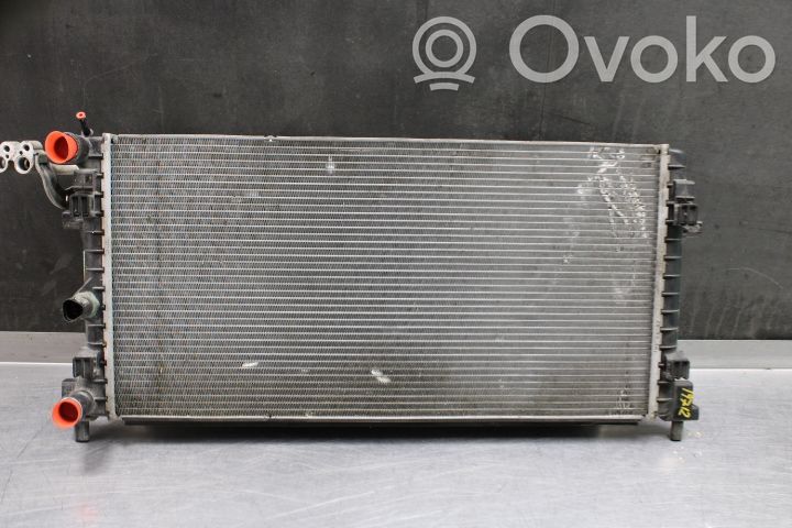 Skoda Fabia Mk2 (5J) Radiatore di raffreddamento