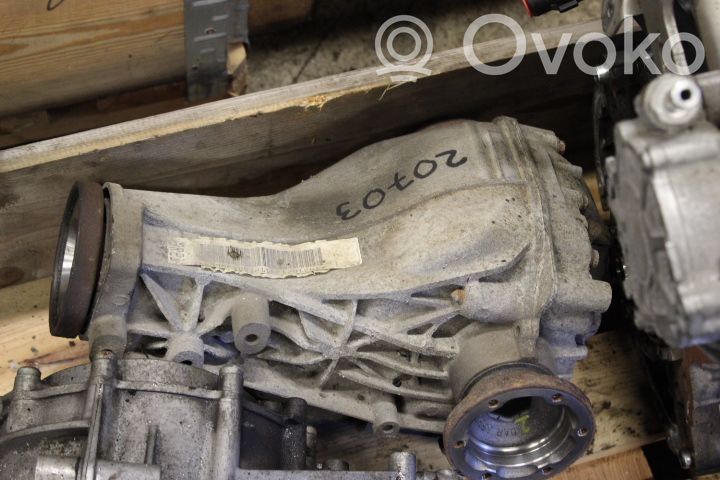 Audi A5 8T 8F Galinis reduktorius 