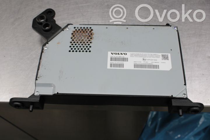 Volvo S90, V90 Amplificator sunet 