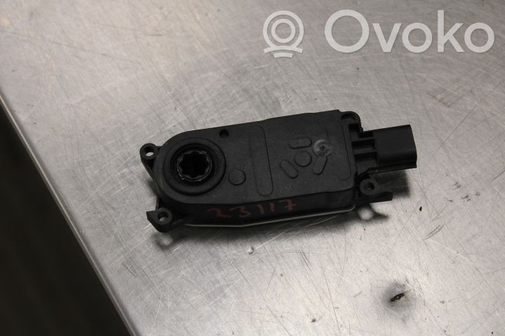 Stellmotor Heizung Klima   5877R1003