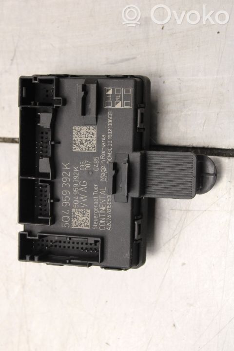 Door control unit/module   5Q4959392K