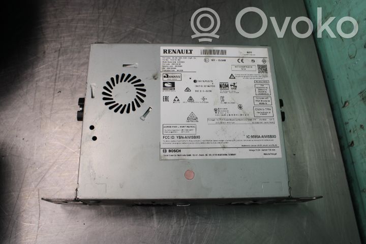Panel / Radioodtwarzacz CD/DVD/GPS   7513751687