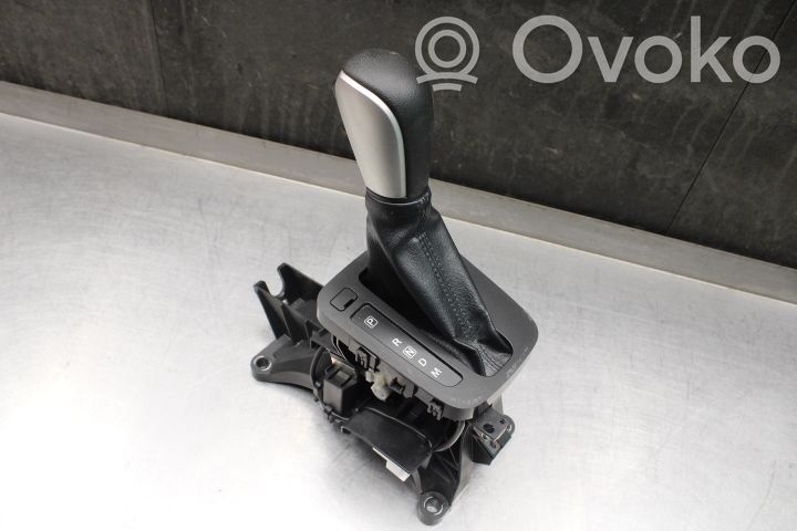 Suzuki Vitara (LY) Selector caja de cambios 
