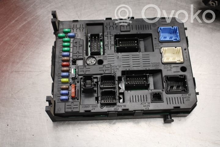 Sulakemoduuli   981218948002
