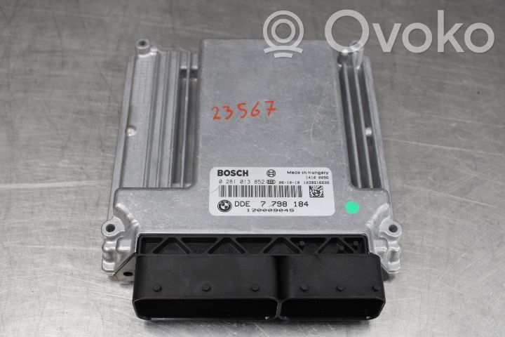 Unité de commande / module d'injection   0281013852,7798184