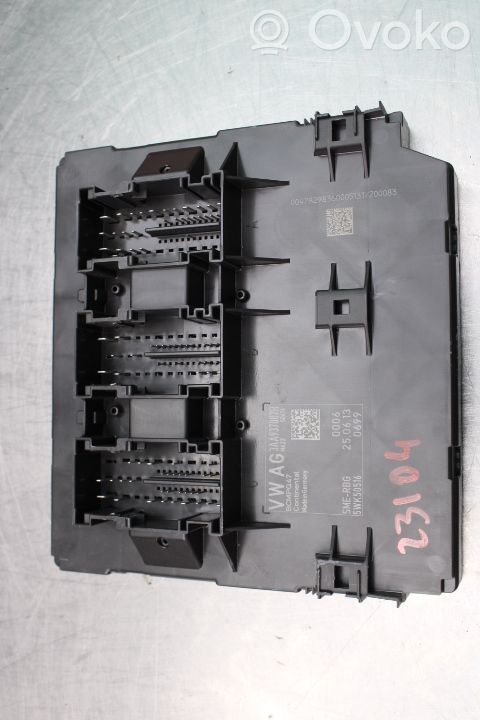 Volkswagen PASSAT B7 Modul confort 