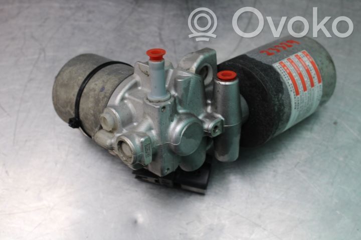 Toyota Camry VIII XV70 Bomba de ABS