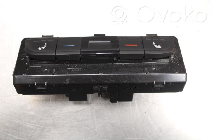 Skoda Octavia Mk4 Climate control unit 
