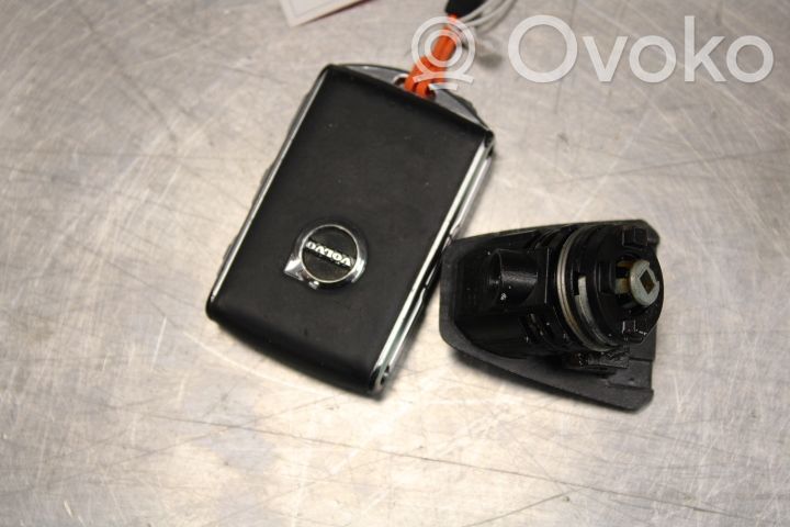 Volvo V60 Cerradura de puerta delantera (junto a la manecilla) 