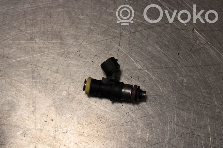 Iveco Daily 6th gen Injector combustibil 