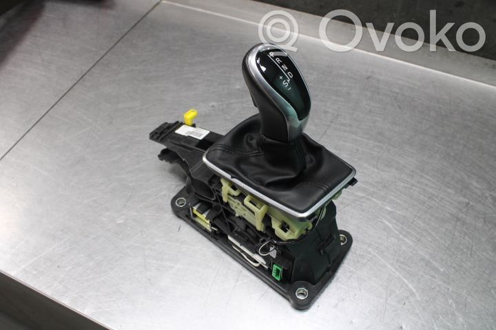 Volvo V40 Cross country Gear shifter/selector 