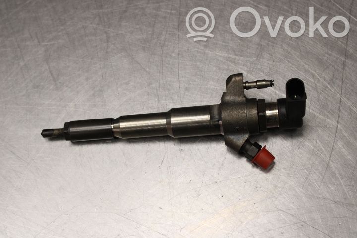 Renault Alaskan Fuel injector 