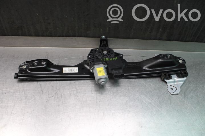 Nissan Qashqai Regulador de puerta delantera con motor